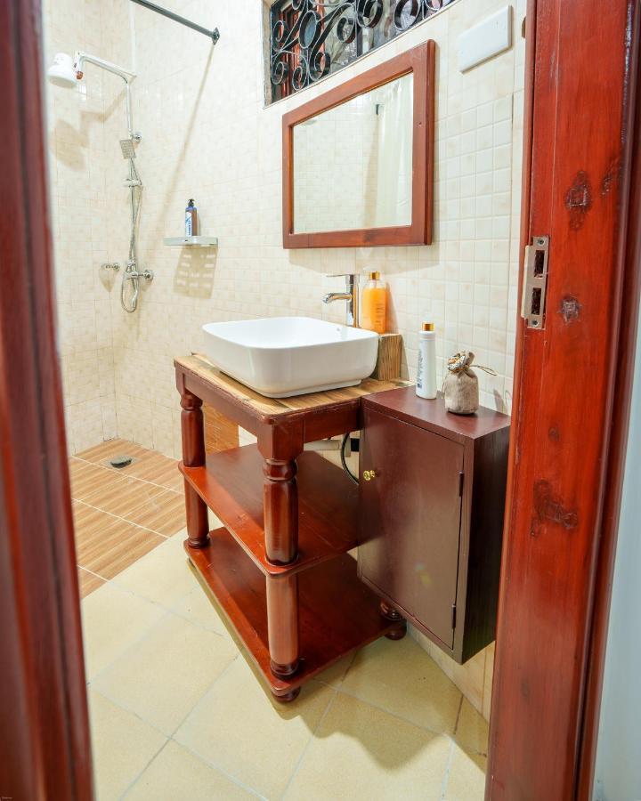 Sprunger Avenue - Tulia Homes Moshi Ngoại thất bức ảnh